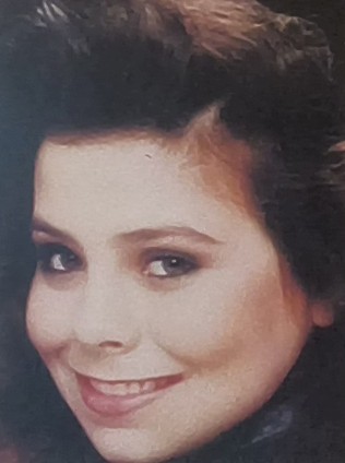 Kuhn, Melanie